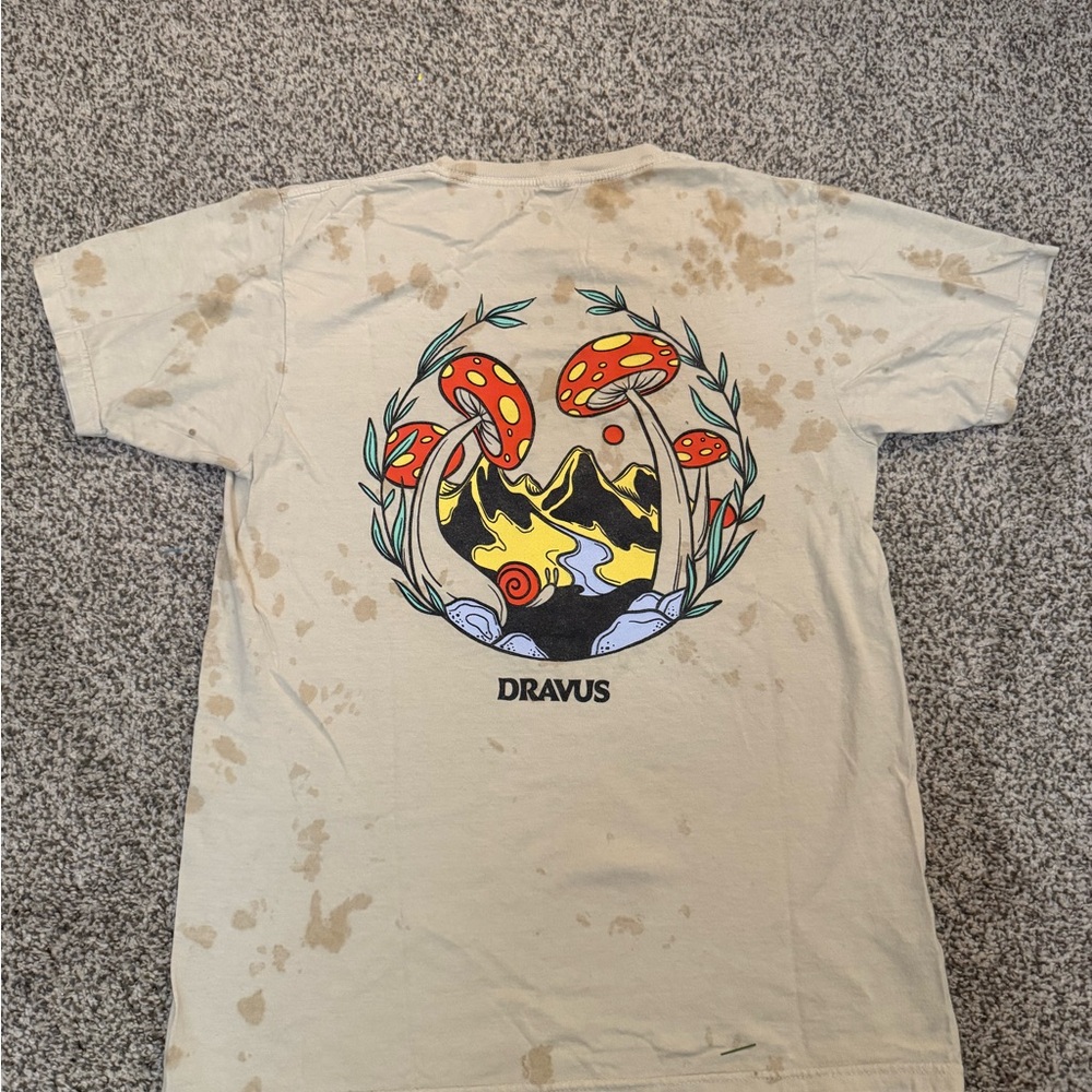 Dravus Graphic T-Shirt with Mushroom Design
